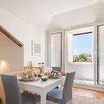 Lägenhet Host Wise - Modern Comfy Flat