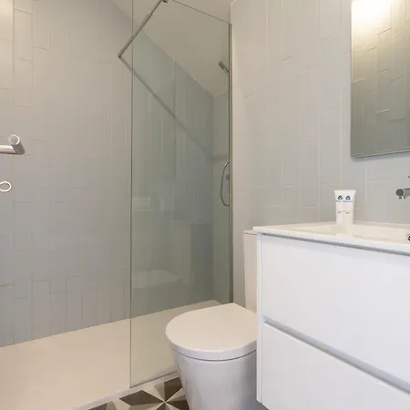 Host Wise - Modern Comfy Flat Apartamento