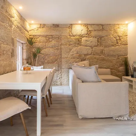 Host Wise - Modern Comfy Flat * Oporto